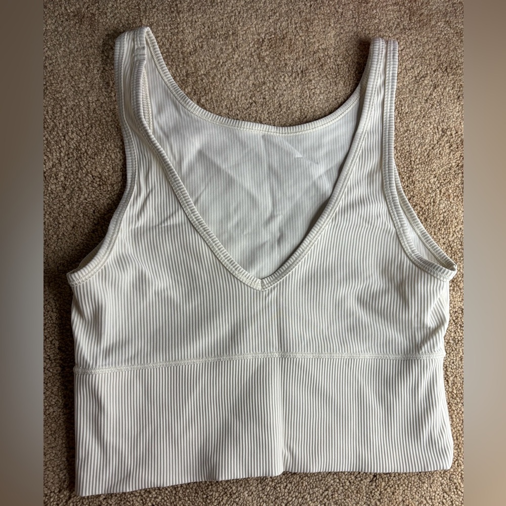 Lululemon power pivot training tank